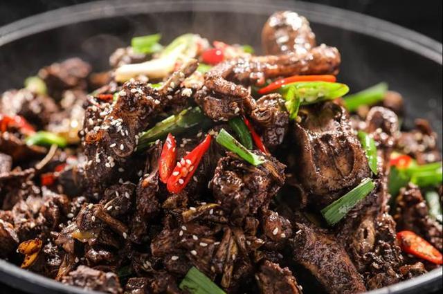 去广西必吃的特色美食，去广西必吃的6道桂菜 第5张
