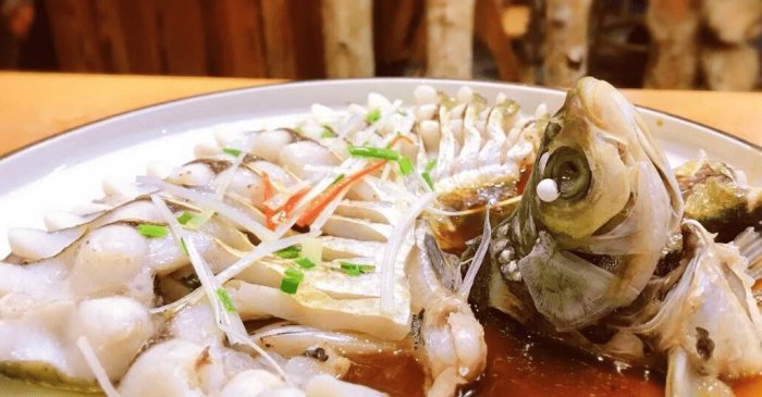 去湖北必吃的8道经典菜：荆沙甲鱼入榜，武昌鱼排第一名 第1张