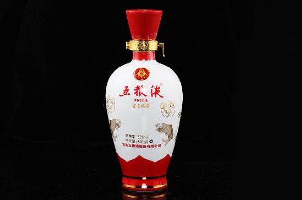 四川名酒排行榜前十名：郎酒屈居第二，五粮液夺冠 第1张
