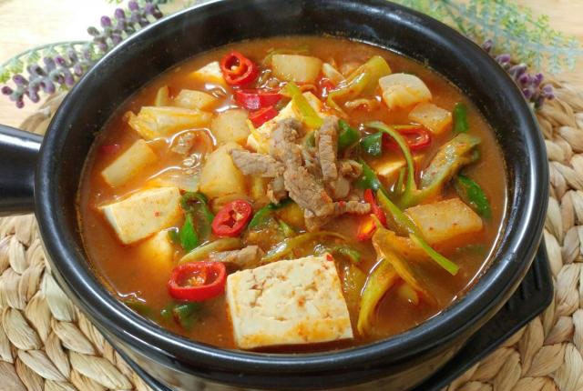 世界十大名汤排名：味增汤第六，佛跳墙排榜首 第9张