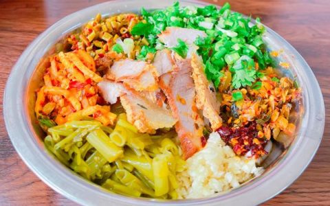 广西桂林最出名的六大特色美食，桂林米粉吃过吗？