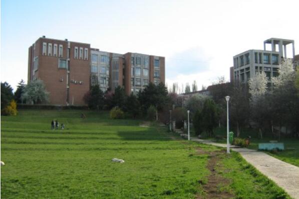 022罗马尼亚大学QS排名，布加勒斯特大学排第三"