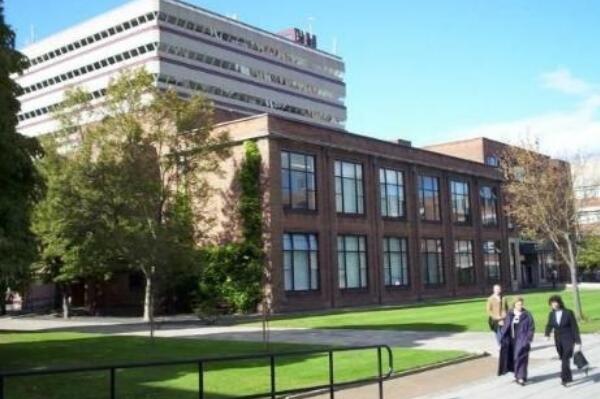 022埃及大学QS排名，开罗大学仅居第二"