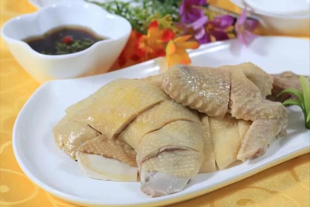 广东排名靠前的十大特色美食，白切鸡登顶榜首 第1张
