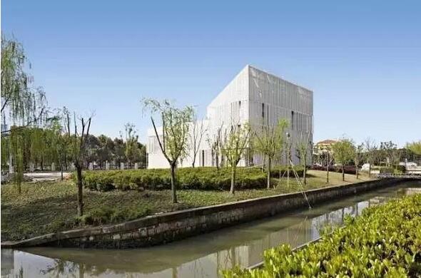 022伊朗大学QS排名，谢里夫理工大学夺得冠军"