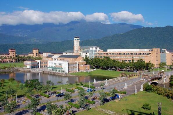 022巴西大学QS排名，圣保罗大学排在第一位"