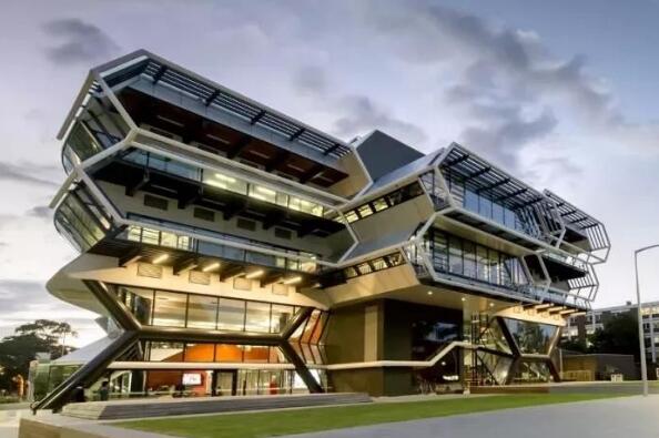 022澳大利亚大学QS排名，墨尔本大学位列第二名"