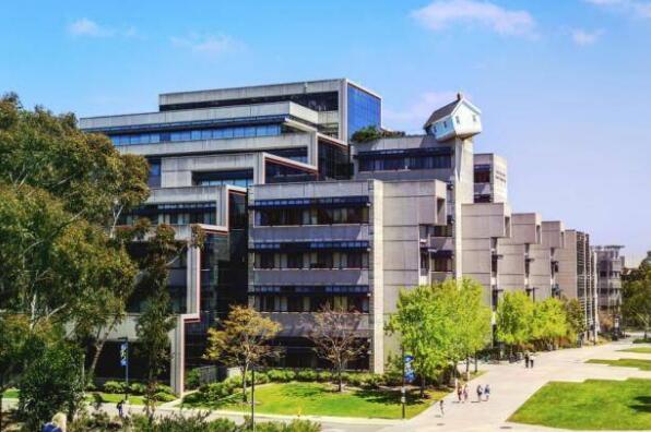 022韩国大学QS排名，首尔国立大学领跑"