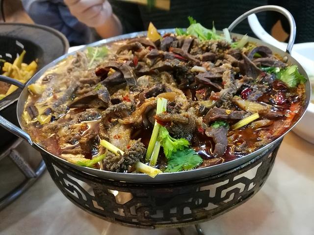 内蒙古经典的六道名菜，内蒙好吃的特色菜 第11张