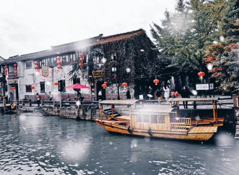 描写雪的现代诗有哪些（有关雪景的十首现代诗歌） 第3张