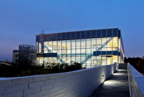 022日本大学QS排名：九州大学上榜，东京大学排第一"