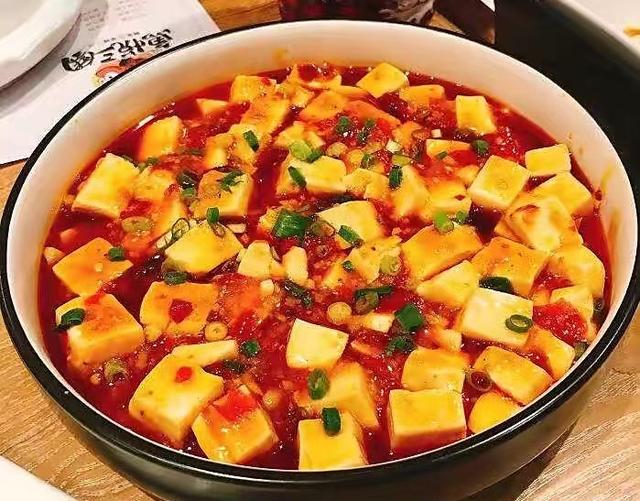 成都出名的6道特色美食：钟水饺、麻婆豆腐排前两名 第3张