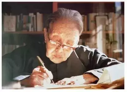 冰心写的现代诗有哪些（冰心最感人的15首现代诗歌） 第1张