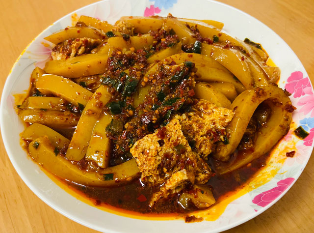 青海最著名的六大特色美食：羊肠面上榜，老酸奶居第一 第5张