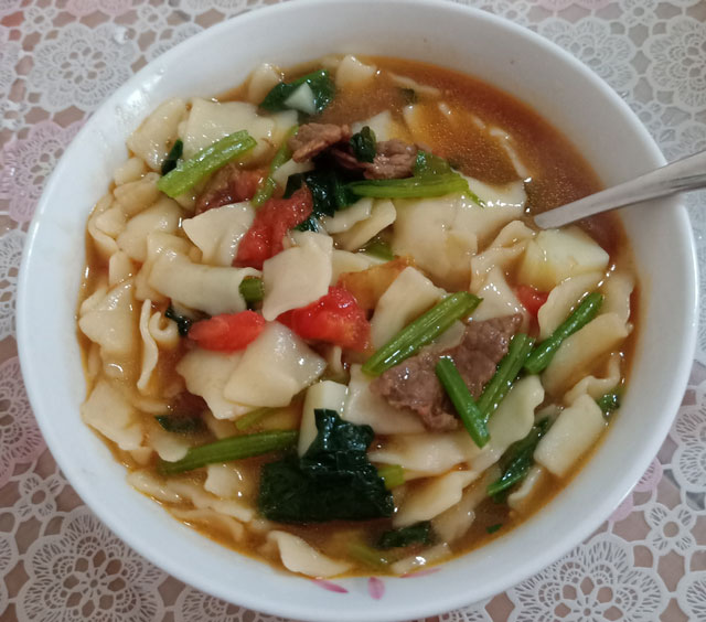 青海最著名的六大特色美食：羊肠面上榜，老酸奶居第一 第11张