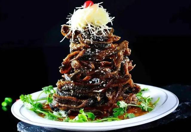 江苏无锡最有名的八大特色美食：酱排骨上榜，你吃过几样？ 第9张