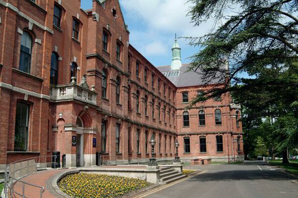 德累斯顿工业大学 第13张