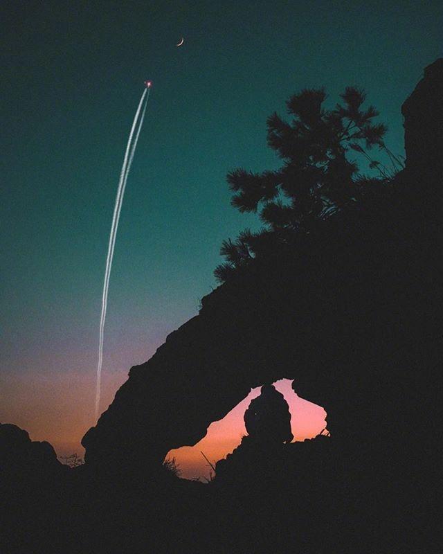 夜晚凄凉悲伤又唯美的句子（最适合晚上发圈的伤感说说） 第11张