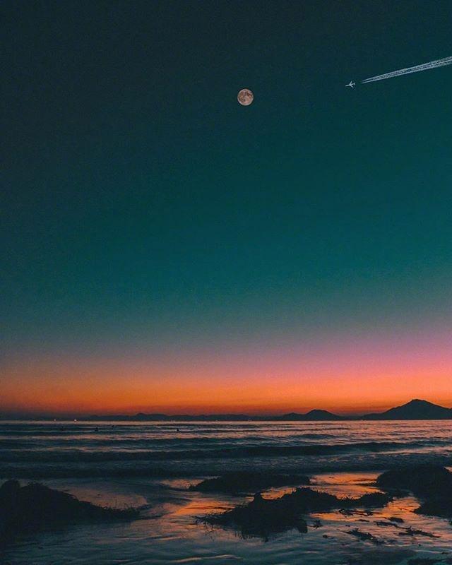 夜晚凄凉悲伤又唯美的句子（最适合晚上发圈的伤感说说） 第13张