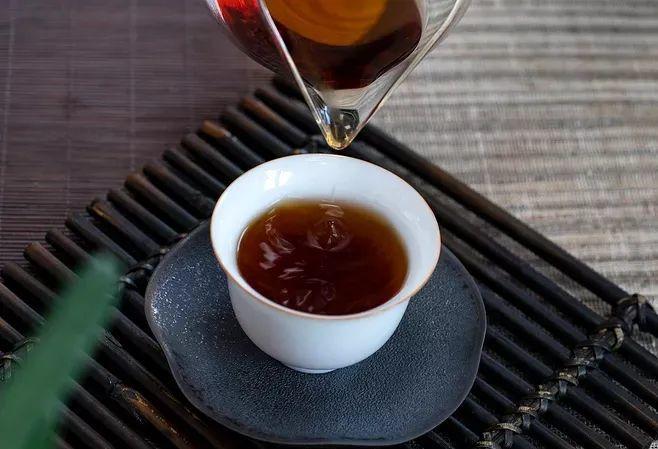 高血压禁吃的十大食物，多盐食物、浓茶上榜 第7张