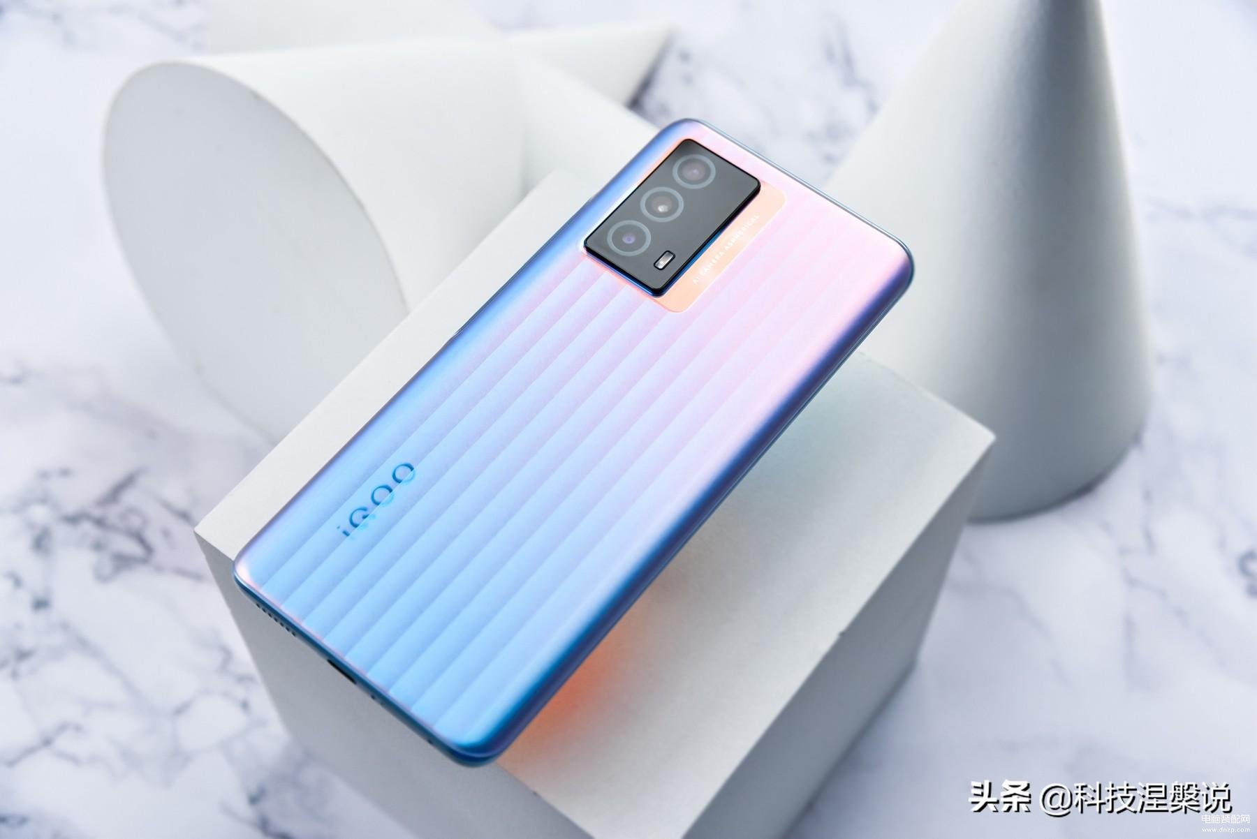 vivo iqoo z5手机怎么样（iQOO Z5手机评测体验） 第1张