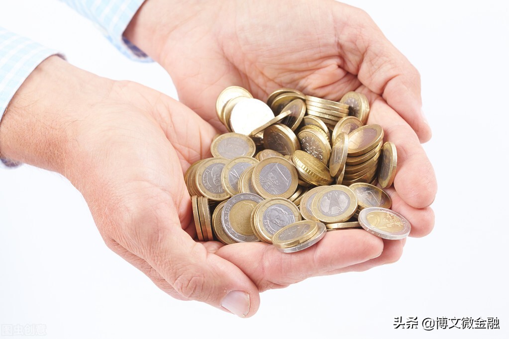 场内基金和场外基金有哪些区别？基金小白以哪种基金为主比较好？ 第5张