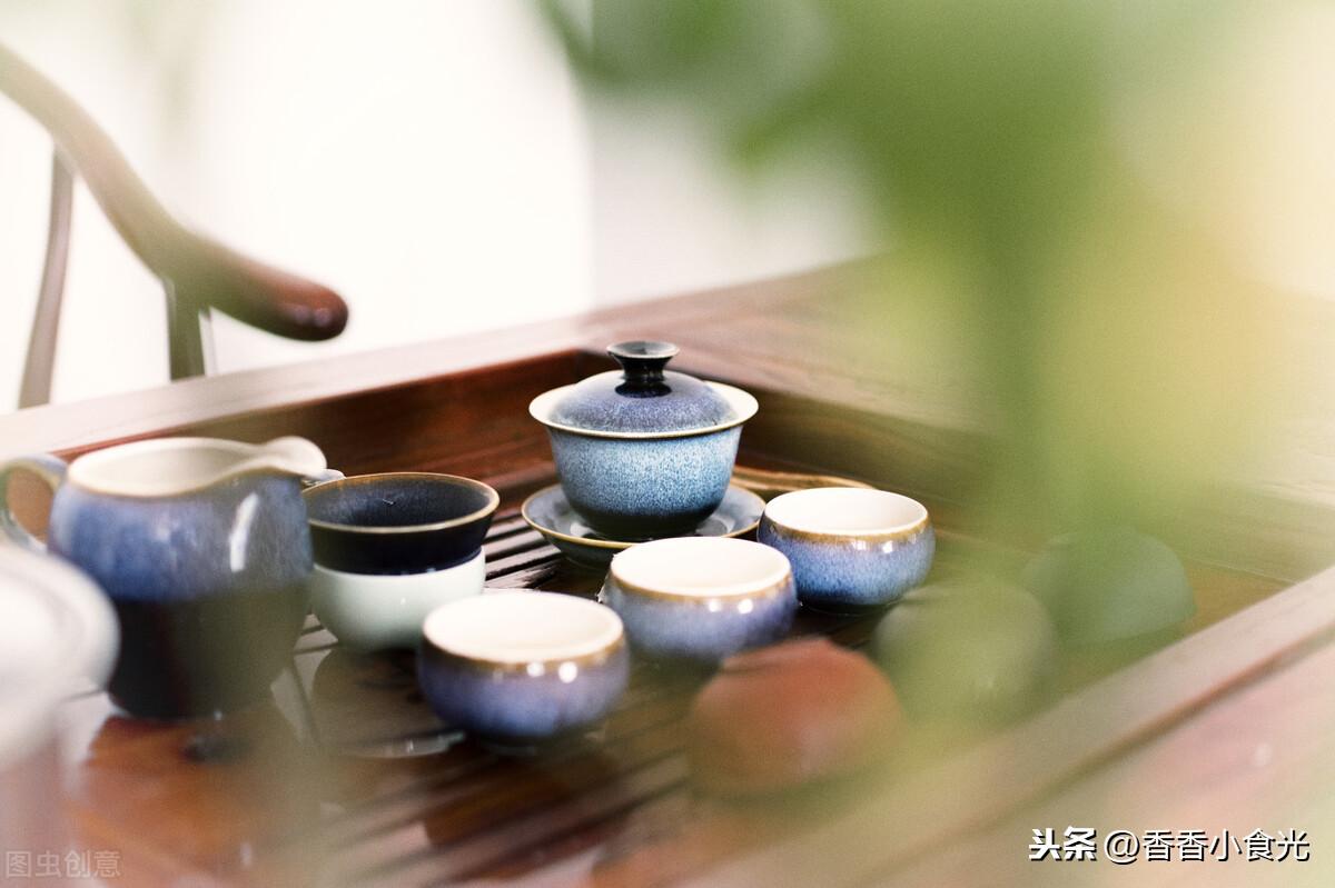 茶叶过期了没开封还能喝吗（过期茶叶是扔还是不扔） 第15张