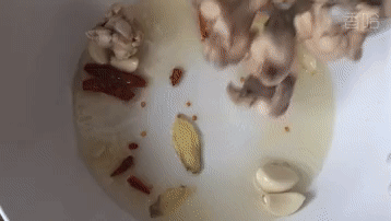 红烧鸡的这种做法太香啦！肉质鲜嫩特诱人，比黄焖鸡还好吃 第15张