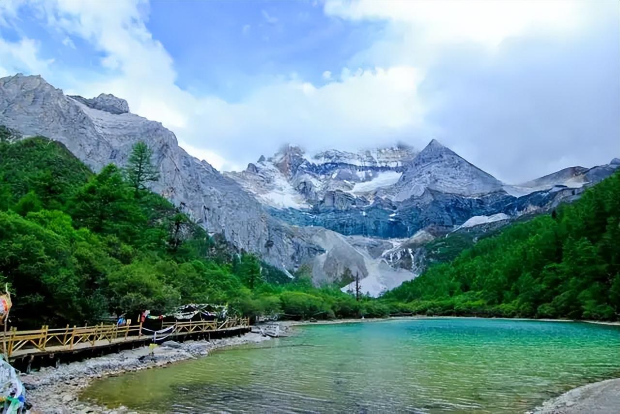 旅游必去的10个地方（中国必去的十大景点推荐） 第7张