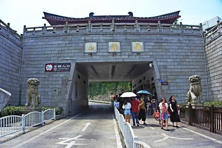 湖南长沙旅游十大必去景区（长沙游玩必去的10个景点） 第3张