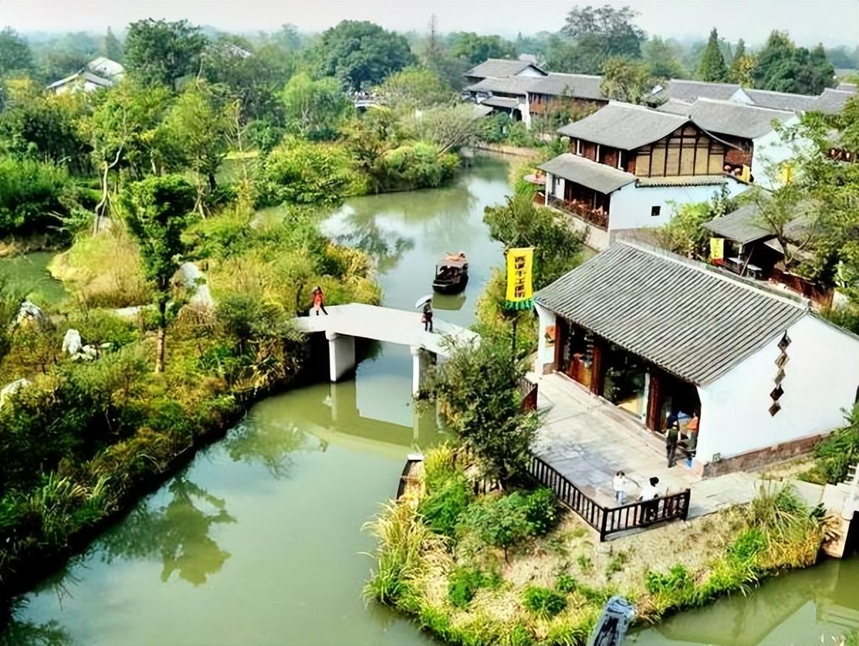 杭州有什么好玩的地方景点推荐（杭州暑假游玩十大打卡地） 第13张