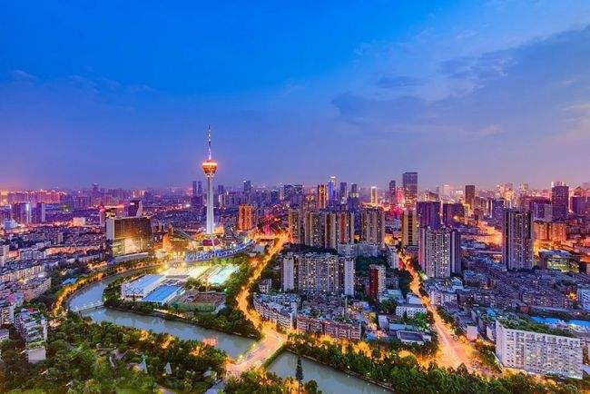 旅游去哪个城市比较好？中国最火十大旅游城市 第13张