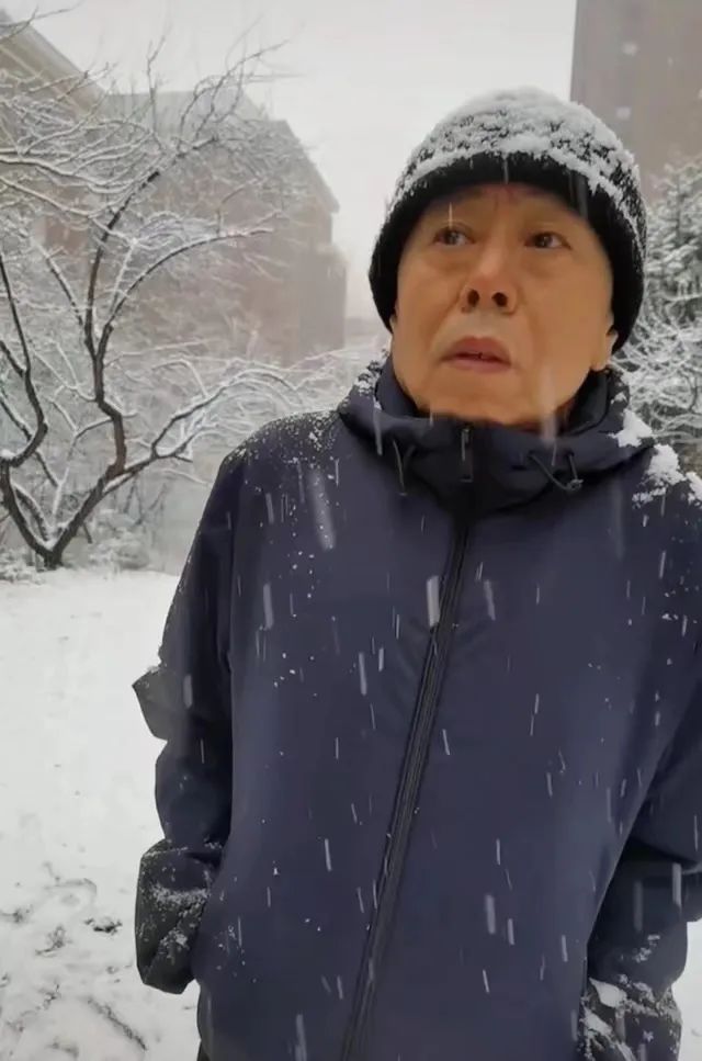 潘长江又来了！劝嘎子不要理会外界舆论，声称别人越骂自己越得瑟 第17张