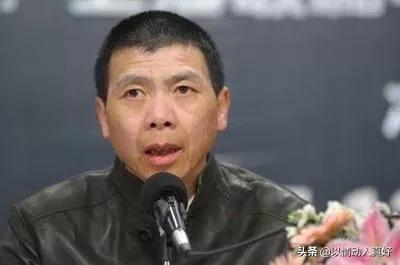 冯巩捧红冯小刚，促成他姻缘却连遭背叛，他的做法最动人心 第41张
