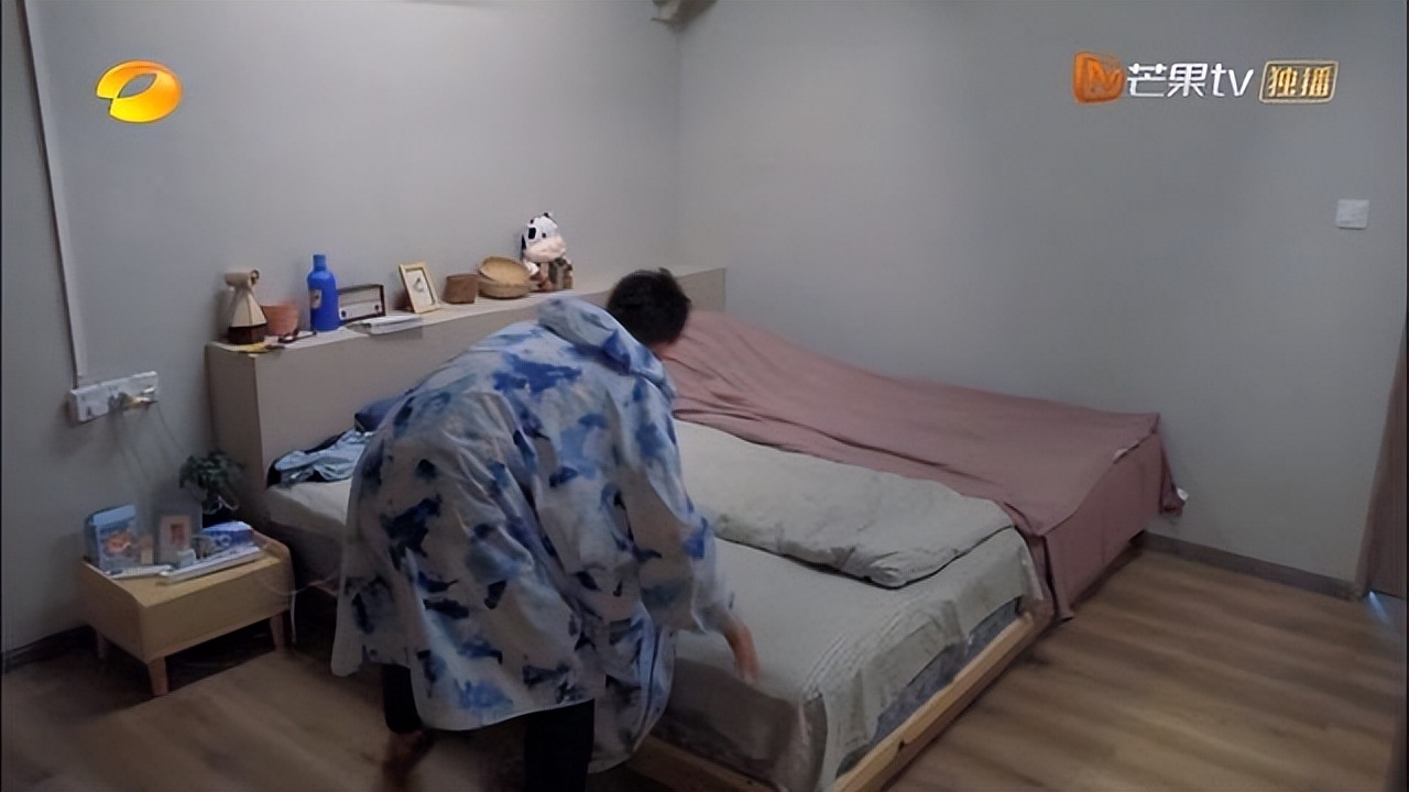 《向往6》被刘奕君三个细节戳到了，刘震云说的对：他人品是真好 第9张