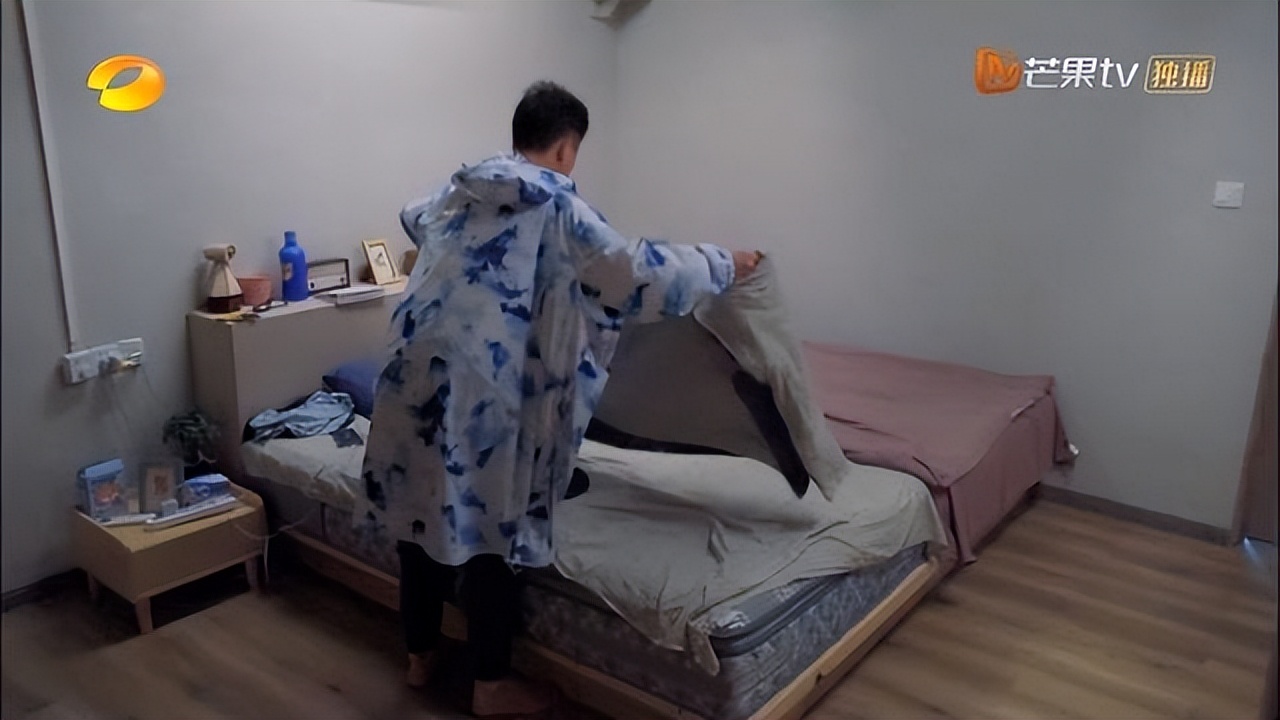 《向往6》被刘奕君三个细节戳到了，刘震云说的对：他人品是真好 第7张