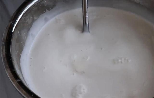 凉皮不用买，教你最详细凉皮配方，劲道柔软不开裂，做法超简单 第19张
