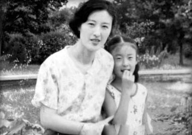 被前任一渣再渣，私密照两次被外泄，车模兽兽看男人的眼光太差了 第11张