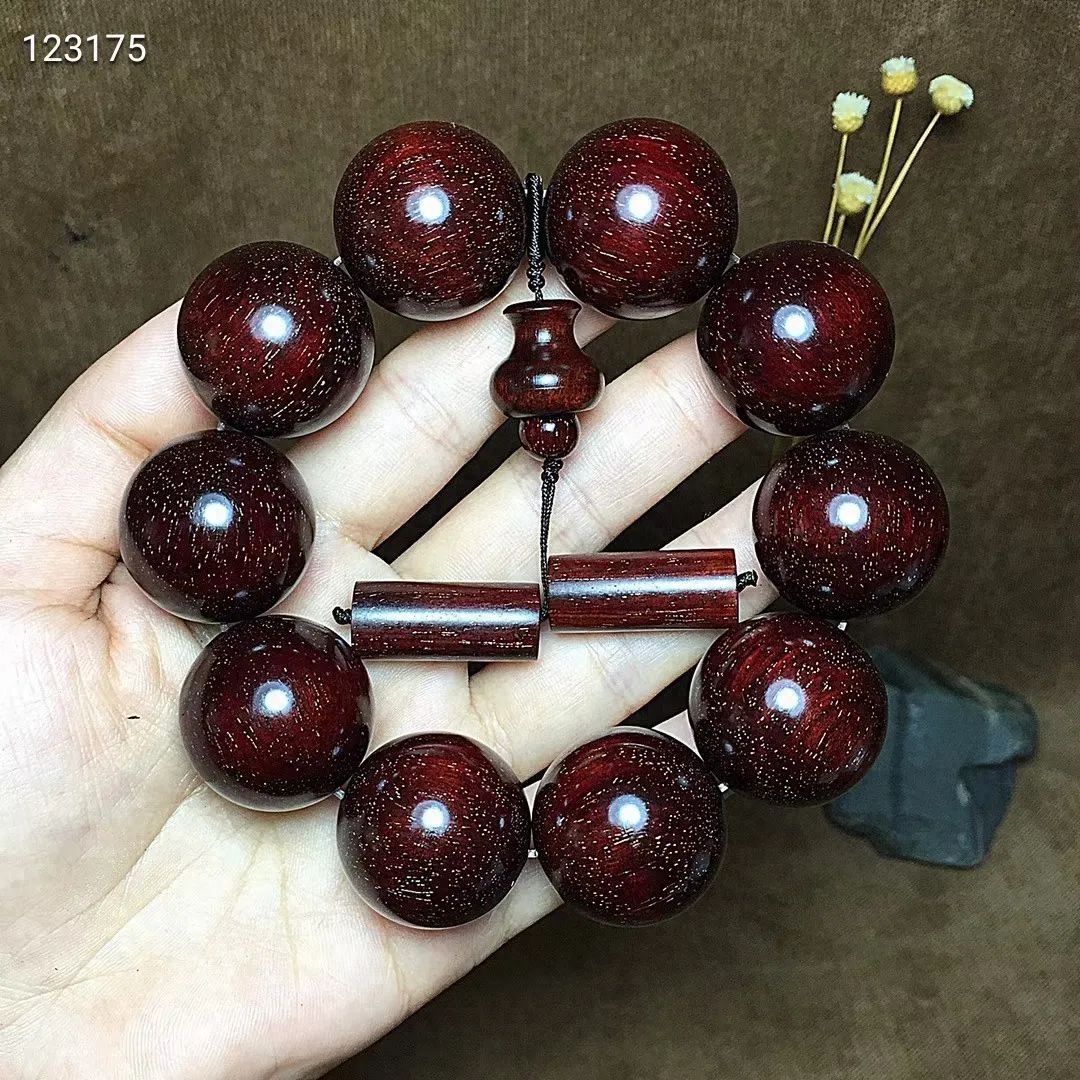 小叶紫檀掉色是真的吗（小叶紫檀掉色的主要原因） 第39张