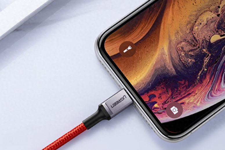 苹果手机充不进去电是怎么回事怎么办（iPhone 充不上电处理方法） 第1张