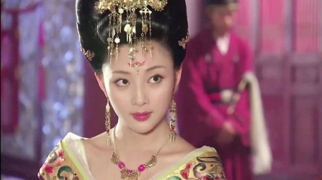 殷桃的三任丈夫（情史一波三折，42岁依旧未婚） 第21张