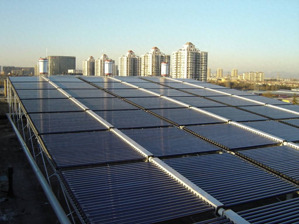 太阳能水箱底下排水孔漏水怎么修（处理太阳能热水器的漏水方法） 第5张