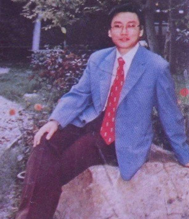 蒋大为个人资料简介（蒋大为：国内赚钱国外花） 第7张