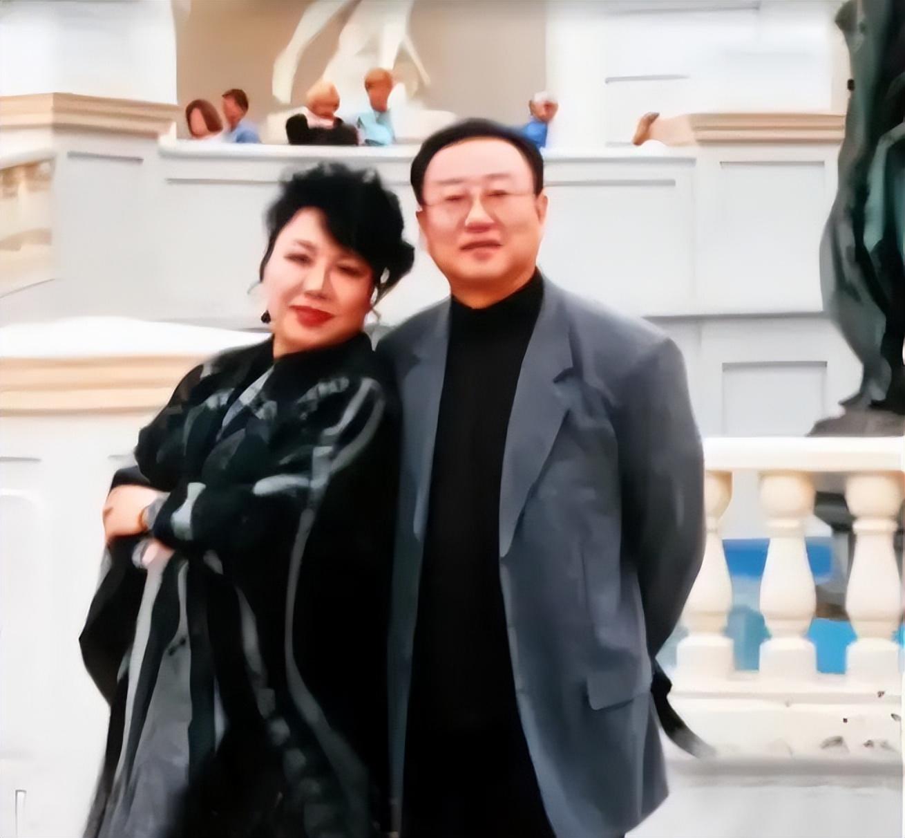 蒋大为个人资料简介（蒋大为：国内赚钱国外花） 第45张