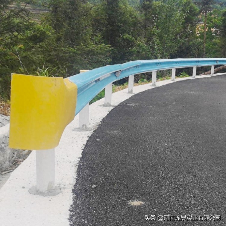 波形护栏一米价格（波形梁钢护栏报价详情） 第5张
