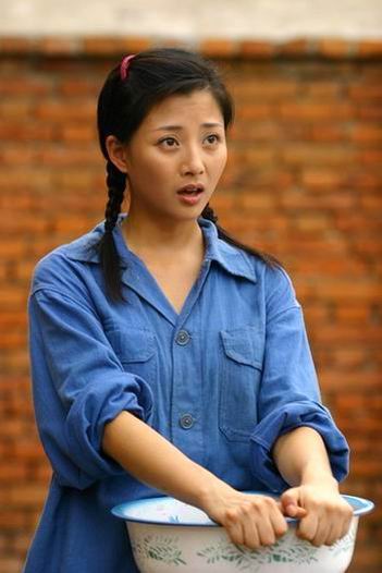 43岁殷桃频因颜值上热搜：出道20年16部经典作品，最绝的是演技 第27张