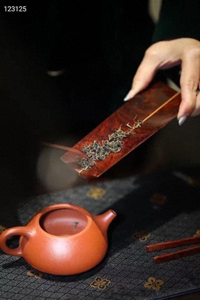 小叶紫檀掉色是真的吗（小叶紫檀掉色的主要原因） 第17张