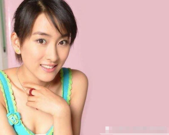 深陷夜宿门，力挺闺蜜毁前程，“哈尔滨美人”马苏幻灭史 第9张