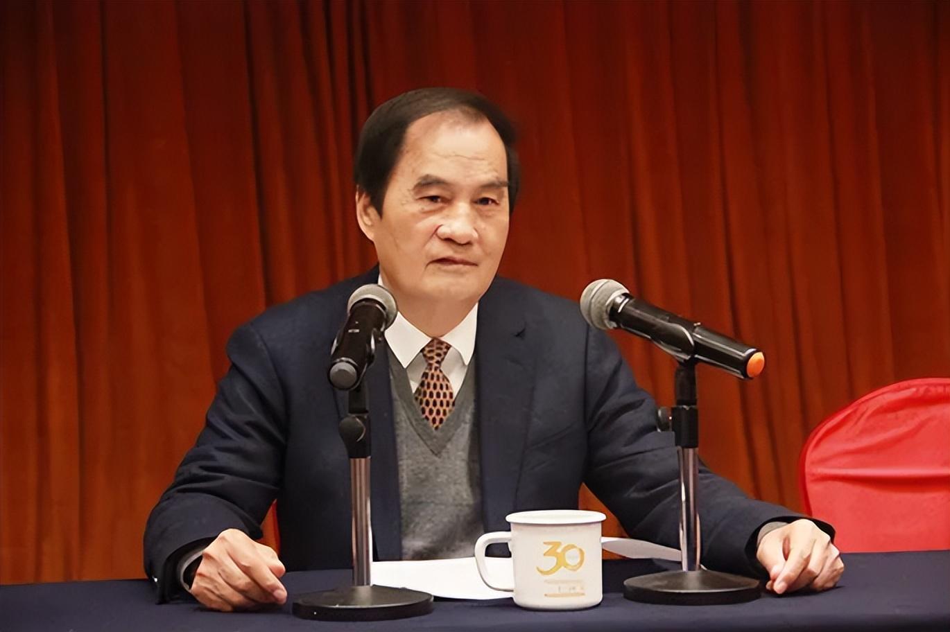 董明珠个人简短经历（曾因工作与亲哥绝交20年） 第25张