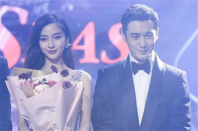 黄晓明Baby宣布离婚，知情人曝内情：女方想离，黄晓明劝不回来 第11张